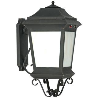 View Clearance Items Outdoor Lighting