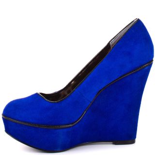 Mixxy   Blue Suede, Betsey Johnson, $130.49