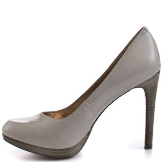 Tinas   Lt Gris Patent, BCBG, $80.99