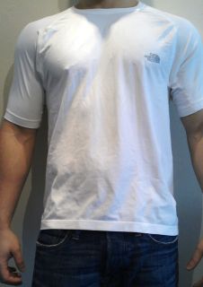The North Face Men Flight Series Running Gym Shirt White Vaporwick New