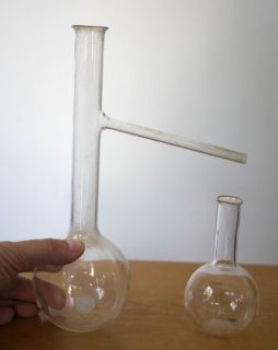 Pair Pyrex Lab Glass Distilling Flask 250 ml 125 ml Round Flat Bottom