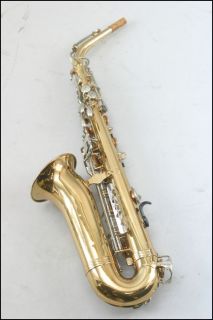 LeBlanc Vito Gold Lacquered Student Model Alto Saxophone with Case MPC