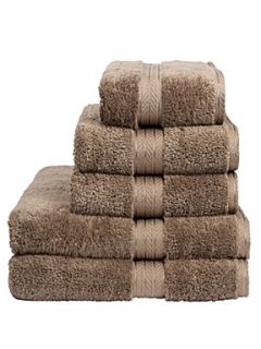 Christy Renaissance III towels in mink   