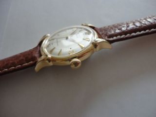 Stunning Vintage 1960s Mans Benrus Wristwatch Self Winding 17J, Silver