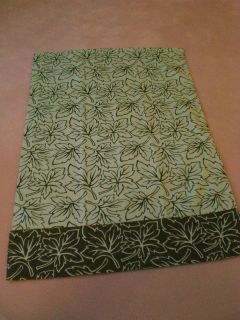 Liz Claiborne Leaf Design Kitchen Tea Towel