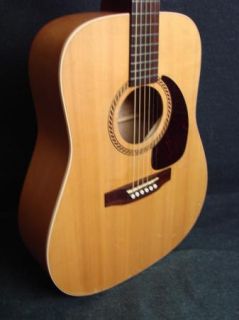 Art Lutherie Spruce Acoustic Guitar w Case Canada