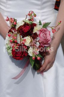 can make matching items for all of our wedding flowers