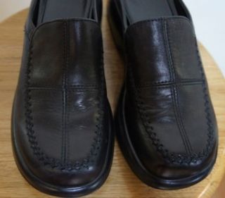 Dansko Madigan Black Leather Mule Clogs Slides Shoes Sz 37 6 5 7