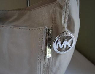 348 Michael Kors Crosby Large Shoulder Bag Vanilla