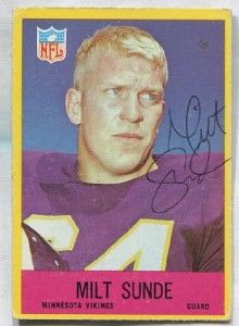 Vikings Milt Sunde 1967 Philadelphia Gum Signed Autograph