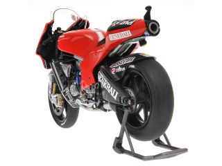 Minichamps Ducati Desmosedici Nicky Hayden 2010 MotoGP Diecast Model