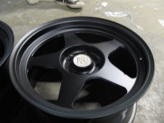 You are bidding on a used Regamaster 17 rim. The size are 17x8 offset