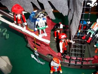Playmobil 4806 Ghost Pirate Ship w/ Extra Pirates and Accessories
