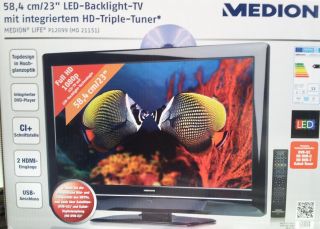 MEDION 58,4 cm/23″ LED Backlight TV mit Triple Tuner MEDION P12099