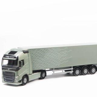 The new Volvo FH truck Model (1:25)    With link to the real charity