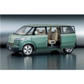 VW Micro Bus, dark / light beige   Maßstab 118 Spielzeug