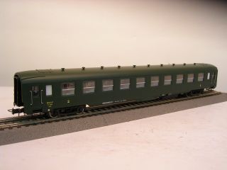 H0 HJ4051 SNCF Personenwagen DEV A0, B10, grün, KK, 187  K54