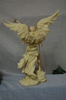 Skulptur Erzengel Gabriel mit Trompete Figur Veronese