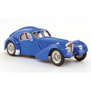 Bugatti 57 SC Atlantic, blau, 1938, Modellauto, Fertigmodell, Rio 143