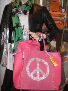 Shopper mit PEACE Motiv und Steinen in Pink NP. 199. €