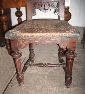 Antiker Schreibtisch Stuhl um 1860 Renaissance Elemente