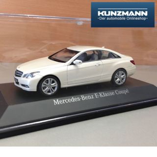 Modellauto Schuco 1:43 Mercedes Benz E Klasse Coupe W207 diamantweiß