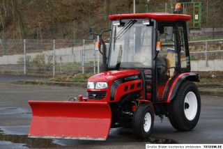 Foton Europard Traktor 254 mit Kabine, Ausstellfenstern rundum und