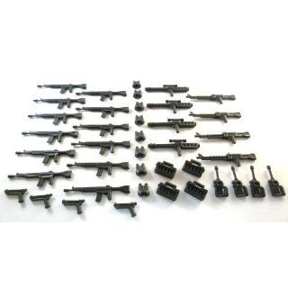 SLUBAN® 40  teiliges Waffen Set 12x Maschinengewehr, 4x Sturmgewehr