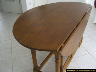 Esstisch, Tisch mit Funktion, ggfls. antik bzw. Rarität, Oval und