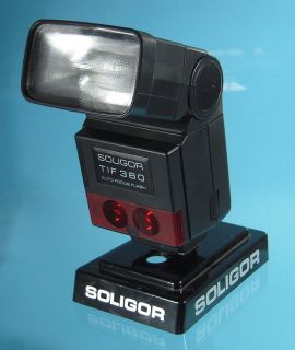 Soligor Auto Focus Flash TIF 380 für Nikon AF Kameras (analog
