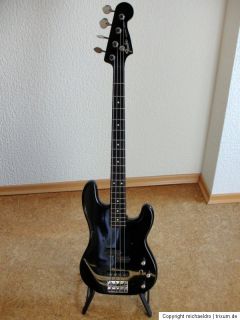 Fender Jazz Bass Special Schwarz Made in Japan 1984/87   Matching