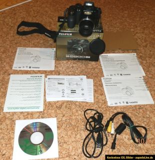 Digitalkamera Fujifilm FinePix S2800HD 14,0 MP 18x Opt.zoom Schwarz+