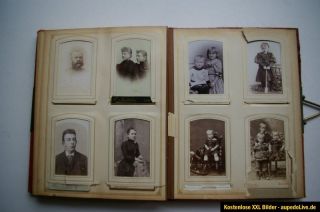 Altes Fotoalbum mit 53 alten Fotos Porträts um 1900 und früher