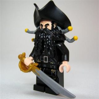 LEGO Piraten Fluch Karibik FdK Blackbeard+Goldsäbel 007