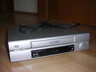 JVC VHS Videorekorder HR J590 (voll funktionsfähig)