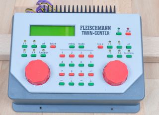 Fleischmann 6890 Twin Center / Digitales Steuergerät