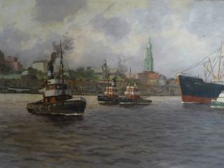 Ansicht vom Hamburger Hafen mit Michel Alter Elbtunnel Schlepper