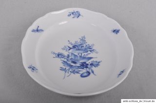 Meissen Blaue Blumen und Insekten, ovale Platte, 1.Wahl, 26,5 cm