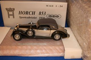 CMC M 015A Horch 853 schwarz silber Limited Edition inkl Sondervitrine
