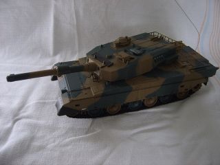 RC Panzer Type 90, Tank, T 90, 124, Kettenfahrzeug,Neu & Ovp
