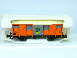 Fleischmann 2470S Gedeckter Güterwagen Chiquita (S904)