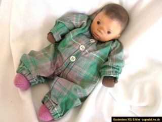 Zuckersüßes Elisabeth PONGRATZ Baby dunkelhäutiges Baby 29 cm