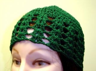 Cp110, Hand Crocheted Kelly Green Skull Cap for Men Women