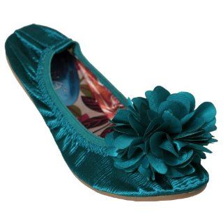  Liliana by Journee Womens Floral Detail Ballet Flats: Shoes