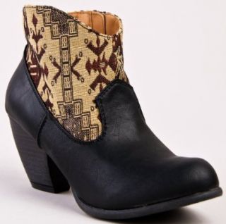 Qupid PRIORITY 19 Western Cowboy Heel Ankle Boot: Shoes