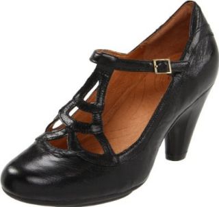 by Clarks Womens Plush Weave T Strap Pump,Black Leather,6 M US Shoes