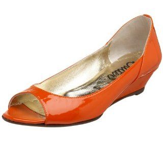 com Butter Womens Orange Peep Toe Wedge,Orange Patent,5 M US Shoes