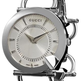 Gucci Womens Chiodo Stainless Steel Silver Face Watch