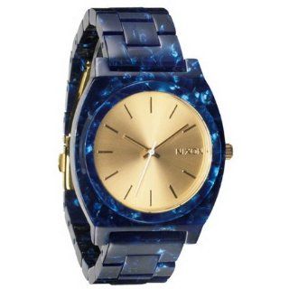 Nixon Womens A327 047 Metal Analog with Gold Dial Watch Watches