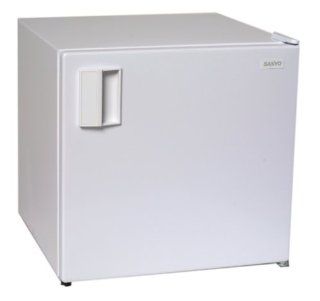 Sanyo SR 172W Compact Refrigerator Appliances